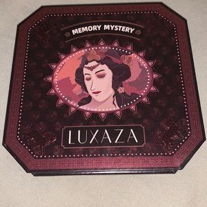 Luxaza Memory Mystery Eye Shadow Palette